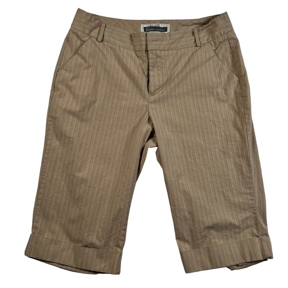 Dockers Shorts Women's Cuffed Striped Bermudas Ideal Fit Tan Brown White 8P - Picture 1 of 13